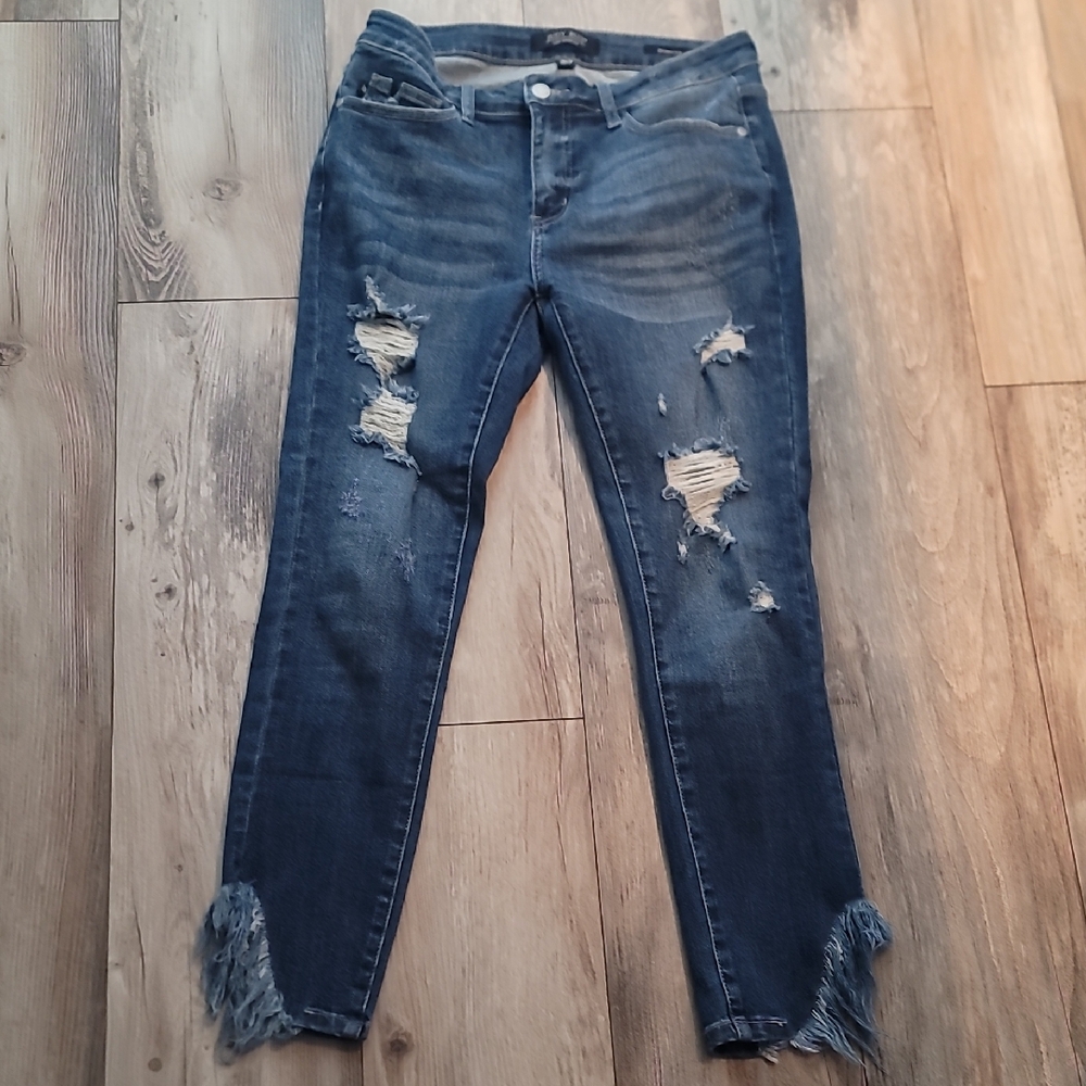 Judy Blue Distressed Dark Blue Skinny Jeans with Frayed Hem